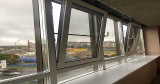 Холодное остекление балкона Комсомольск-на-Амуре цена от 8459 руб. м/п. за 51 часов
