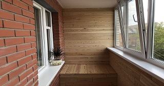 Отделка, остекление, утепление балконов в Комсомольске-на-Амуре от 212 руб. м/2.