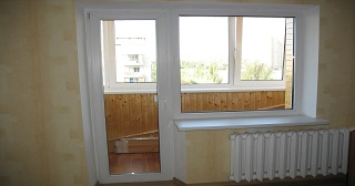 Ремонт балконной двери Комсомольск-на-Амуре, цена от 1005 руб.